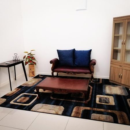 A&D Home-Stay @Kota Warisan, سيبانغ المظهر الخارجي الصورة